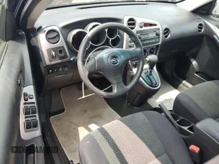 2006 Toyota Matrix STD z VIN 2T1LR32E86C560070, wystawiony jako Copart lot #58927165 z przebiegiem 172 581 mil mil oraz Czysty tytuł • Clean title. Historia ofert i sprzedaży dostępna na DreamBid. Obrazek 8.