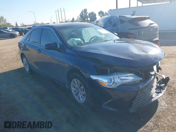 2017 Toyota Camry XLE with VIN 4T1BF1FK9HU737994, listed as a IAAI auction lot 41852075 with 114,923 mi miles. Bid and sale history available at carsss.com. Image 1.