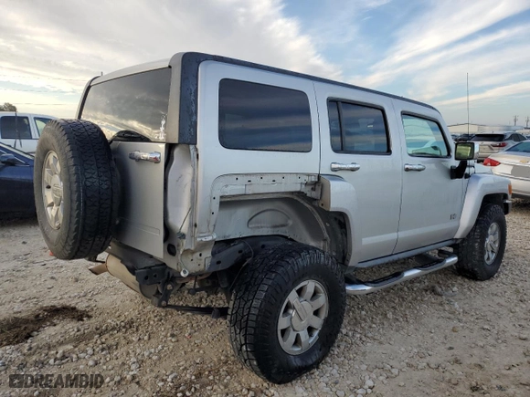 2010 Hummer H3 SUV Luxury with VIN 5GTMNJEE8A8122291, listed as a Copart auction lot 86688274 with NaN miles and Salvage Title. Bid and sale history available at carsss.com. Image 3.