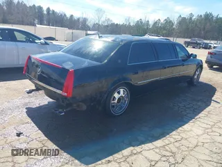 2006 Cadillac DTS Professional z VIN 1GEEH96Y56U550027, wystawiony jako IAAI lot #41663248 z przebiegiem 58 471 mil mil oraz . Historia ofert i sprzedaży dostępna na DreamBid. Obrazek 4.