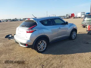 2015 Nissan Juke S with VIN JN8AF5MR8FT512836, listed as a IAAI auction lot 41143224 with 66,728 mi miles. Bid and sale history available at carsss.com. Image 4.