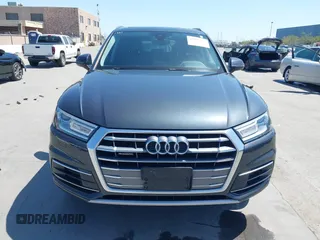 2019 Audi Q5 Premium with VIN WA1ANAFY2K2040638, listed as a IAAI auction lot 42095555 with 98,990 mi miles. Bid and sale history available at carsss.com. Image 12.