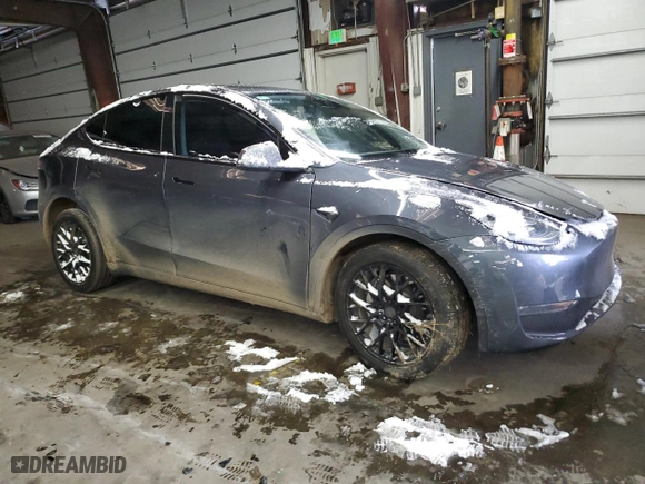 2020 Tesla Model Y Long Range with VIN 5YJYGDEE6LF017241, listed as a Copart auction lot 45056195 with 87,633 mi miles and Salvage Title. Bid and sale history available at carsss.com. Image 4.
