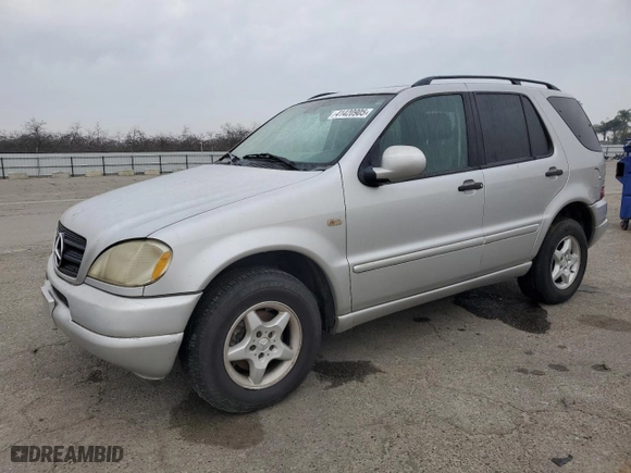2001 Mercedes-Benz M-Class with VIN 4JGAB54E31A236148, listed as a Copart auction lot 41420905 with 163,120 mi miles and Clean Title. Bid and sale history available at carsss.com. Image 1.