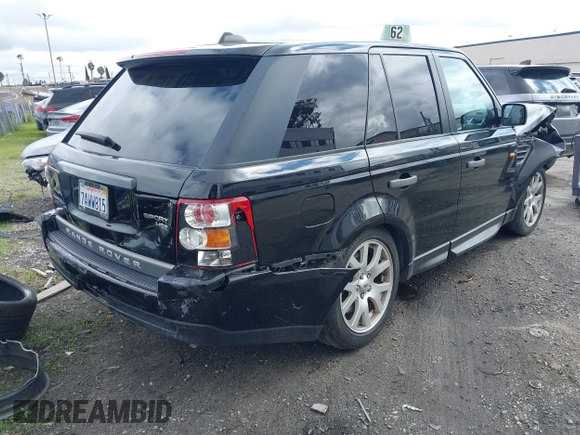 2008 Land Rover Range Rover Sport HSE z VIN SALSF25428A182930, wystawiony jako IAAI lot #41753860 z przebiegiem Nie podano mil oraz . Historia ofert i sprzedaży dostępna na DreamBid. Obrazek 4.