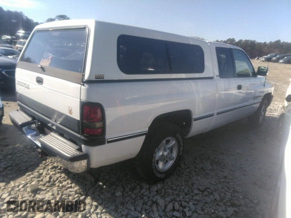1997 Dodge 1500 with VIN 3B7HC13Z9VG759680, listed as a IAAI auction lot 41280933 with 123,064 mi miles and . Bid and sale history available at DreamBid. Image 4.