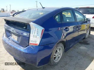 2010 Toyota Prius II with VIN JTDKN3DU7A1022730, listed as a IAAI auction lot 42139192 with 188,178 mi miles. Bid and sale history available at carsss.com. Image 4.