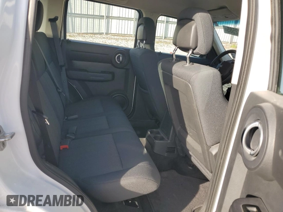 2011 Dodge Nitro SE z VIN 1D4PT2GK3BW584020, wystawiony jako Copart lot #47412585 z przebiegiem 83 790 mil mil oraz Szkoda całkowita • Salvage title. Historia ofert i sprzedaży dostępna na DreamBid. Obrazek 11.