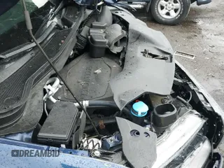 2022 Honda Pilot Touring 7-Passenger z VIN 5FNYF5H61NB000881, wystawiony jako IAAI lot #43281032 z przebiegiem 38 172 mil mil oraz . Historia ofert i sprzedaży dostępna na DreamBid. Obrazek 19.