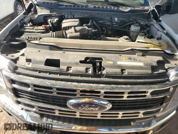 2023 Ford F-250 XL with VIN 1FT7W2BN7PED35643, listed as a Copart auction lot 51082815 with 58,614 mi miles and Salvage Title. Bid and sale history available at DreamBid. Image 12.
