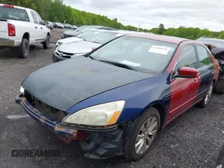 2007 Honda Accord LX SE z VIN 1HGCM56337A204233, wystawiony jako IAAI lot #42306130 z przebiegiem 240 178 mil mil oraz . Historia ofert i sprzedaży dostępna na DreamBid. Obrazek 2.