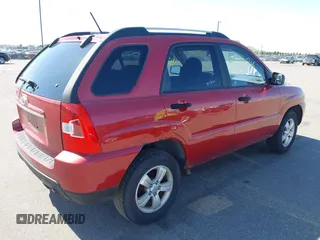 2010 Kia Sportage LX z VIN KNDKG3A43A7706220, wystawiony jako IAAI lot #42203674 z przebiegiem 155 584 mil mil oraz . Historia ofert i sprzedaży dostępna na DreamBid. Obrazek 4.