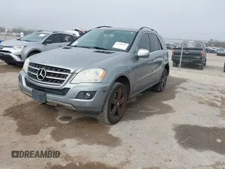 2010 Mercedes-Benz M 350 с VIN 4JGBB5GB8AA588907, выставлен на аукционе IAAI как лот 41505027 с пробегом 178 185 миль миль и . История ставок и продаж доступна на DreamBid. Изображение 17.