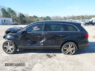 2014 Audi Q7 3.0T Premium Plus with VIN WA1LGAFE0ED005551, listed as a IAAI auction lot 41687305 with 104,691 mi miles. Bid and sale history available at carsss.com. Image 14.