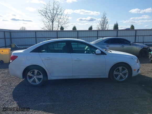 2015 Chevrolet Cruze LT with VIN 1G1PE5SB2F7129068, listed as a IAAI auction lot 42004347 with 98,220 mi miles. Bid and sale history available at carsss.com. Image 13.