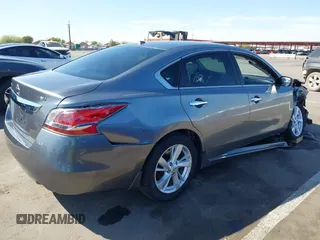 2015 Nissan Altima S with VIN 1N4AL3AP1FC166226, listed as a IAAI auction lot 41831825 with 147,648 mi miles and . Bid and sale history available at DreamBid. Image 4.