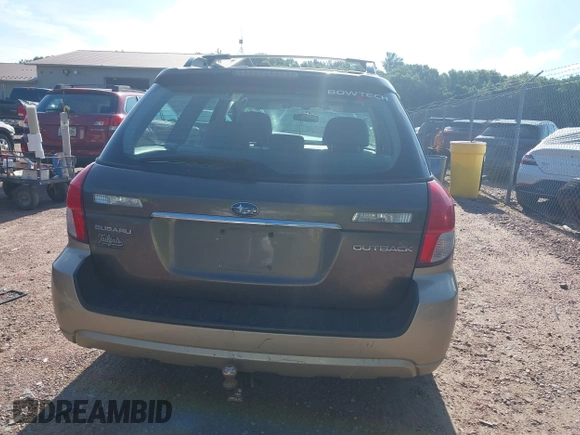 2008 Subaru Outback i with VIN 4S4BP61C787312380, listed as a IAAI auction lot 42613860 with 139,730 mi miles and . Bid and sale history available at DreamBid. Image 16.
