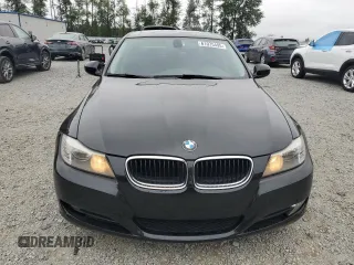 2010 BMW 3 Series 328i with VIN WBAPH7G55ANM53372, listed as a Copart auction lot 61075495 with 81,952 mi miles and Salvage title. Bid and sale history available at DreamBid. Image 5.