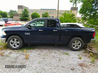 2018 Ram 1500 Big Horn z VIN 1C6RR7GG2JS311743, wystawiony jako IAAI lot #42325947 z przebiegiem 139 107 mil mil oraz . Historia ofert i sprzedaży dostępna na DreamBid. Obrazek 14.