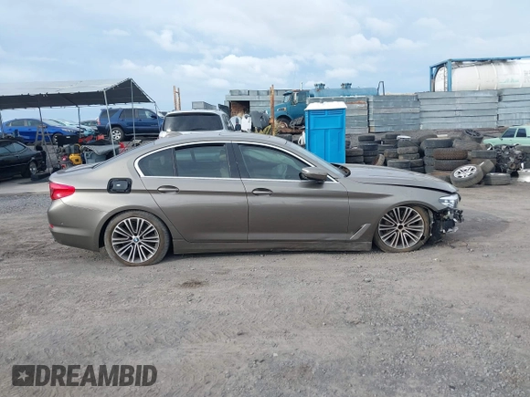 2019 BMW 5 Series 540i with VIN WBAJE5C52KWA98653, listed as a IAAI auction lot 41398589 with Not provided miles and . Bid and sale history available at DreamBid. Image 13.