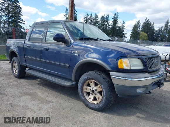 2003 Ford F-150 XLT with VIN 1FTRW08L93KD64270, listed as a IAAI auction lot 42088905 with 181,528 mi miles. Bid and sale history available at carsss.com. Image 1.