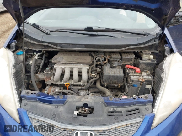 2011 Honda Fit Sport with VIN JHMGE8H53BC001190, listed as a IAAI auction lot 41871571 with 144,789 mi miles and . Bid and sale history available at DreamBid. Image 10.
