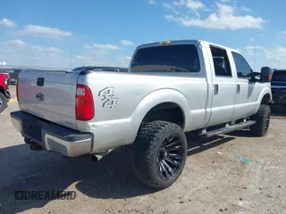 2016 Ford F-250 Lariat with VIN 1FT7W2B63GEB12976, listed as a IAAI auction lot 41822870 with 269,196 mi miles and . Bid and sale history available at DreamBid. Image 4.
