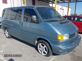 1993 Volkswagen EuroVan с VIN WV2KD0706PH051244, выставлен на аукционе IAAI как лот 41857103 с пробегом 125 975 миль миль и . История ставок и продаж доступна на DreamBid. Изображение 1.