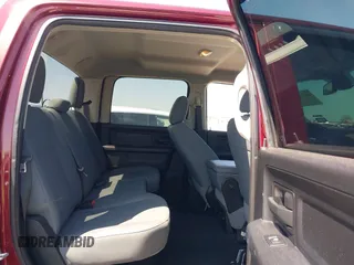 2018 Ram 2500 Tradesman with VIN 3C6UR5CJ1JG261280, listed as a IAAI auction lot 41973126 with 57,991 mi miles and . Bid and sale history available at DreamBid. Image 8.