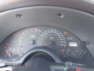 1997 Chevrolet Camaro Z28 z VIN 2G1FP22P1V2150712, wystawiony jako IAAI lot #42007547 z przebiegiem 98 725 mil mil oraz . Historia ofert i sprzedaży dostępna na DreamBid. Obrazek 7.