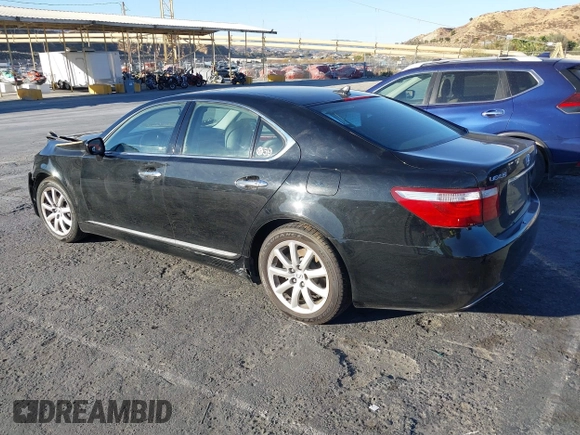 2009 Lexus LS 460 with VIN JTHBL46F095091434, listed as a IAAI auction lot 40890291 with 156,873 mi miles and . Bid and sale history available at DreamBid. Image 3.