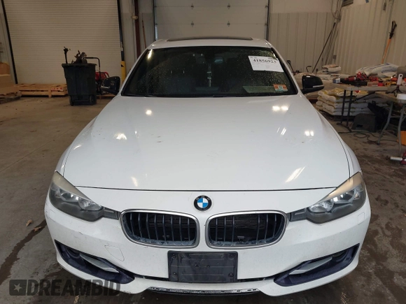 2014 BMW 3 Series 328i xDrive with VIN WBA3B5C53EP543964, listed as a IAAI auction lot 41856923 with 149,440 mi miles. Bid and sale history available at carsss.com. Image 12.