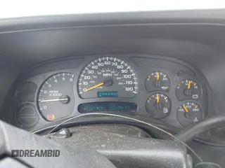 2004 Chevrolet Silverado 1500 Work Truck with VIN 1GCEC14X14Z352435, listed as a IAAI auction lot 41606503 with 163,470 mi miles. Bid and sale history available at carsss.com. Image 7.