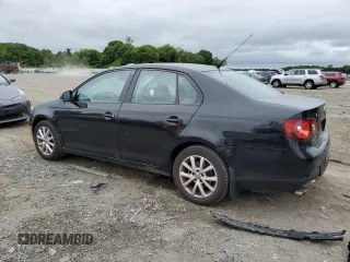 2010 Volkswagen Jetta Limited Edition с VIN 3VWRZ7AJ7AM105837, выставлен на аукционе Copart как лот 61132075 с пробегом 169 739 миль миль и Чистый • Clean title. История ставок и продаж доступна на DreamBid. Изображение 2.