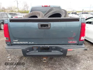 2009 GMC Sierra 1500 SLE with VIN 1GTEK29009Z214672, listed as a IAAI auction lot 41941003 with 165,546 mi miles. Bid and sale history available at carsss.com. Image 16.