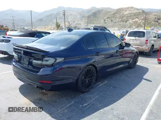 2018 BMW 5 Series 540i с VIN WBAJE5C55JG918407, выставлен на аукционе IAAI как лот 42326980 с пробегом 89 318 миль миль и . История ставок и продаж доступна на DreamBid. Изображение 4.