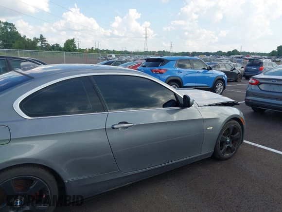2010 BMW 3 Series 328i with VIN WBAWB3C56AP139326, listed as a IAAI auction lot 42567941 with Not provided miles and . Bid and sale history available at DreamBid. Image 1.