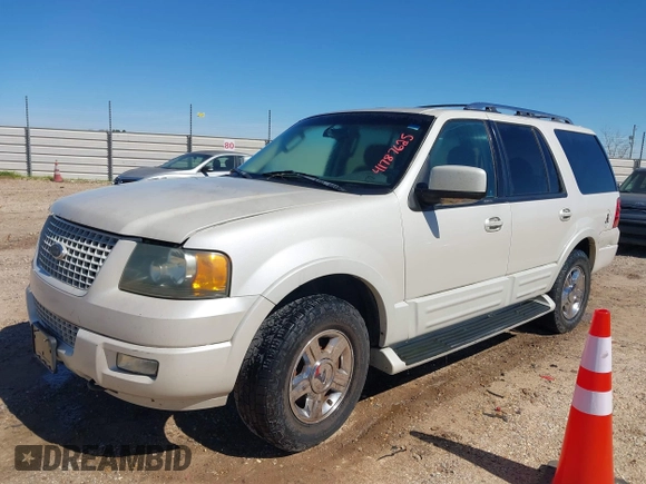 2005 Ford Expedition Limited with VIN 1FMFU20525LA93434, listed as a IAAI auction lot 41787625 with 242,057 mi miles. Bid and sale history available at carsss.com. Image 2.