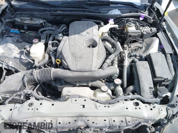 2021 Lexus IS 300 z VIN JTHAA1D26M5112909, wystawiony jako IAAI lot #42062204 z przebiegiem 44 882 mil mil oraz . Historia ofert i sprzedaży dostępna na DreamBid. Obrazek 10.
