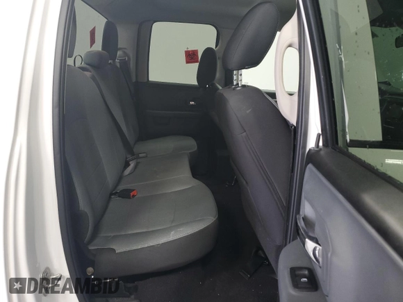 2024 Ram 1500 SLT z VIN 1C6RR7GG3RS156700, wystawiony jako Copart lot #53304145 z przebiegiem 14 147 mil mil oraz Szkoda całkowita • Salvage title. Historia ofert i sprzedaży dostępna na DreamBid. Obrazek 10.