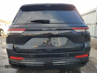2023 Jeep Grand Cherokee 30th Anniversary with VIN 1C4RJYB61P8905525, listed as a Copart auction lot 43347335 with 18,814 mi miles and Salvage title. Bid and sale history available at DreamBid. Image 6.