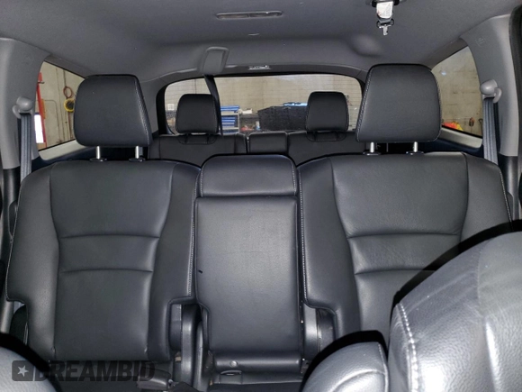 2021 Honda Pilot Special Edition z VIN 5FNYF6H21MB097338, wystawiony jako Copart lot #50345575 z przebiegiem 40 928 mil mil oraz Szkoda całkowita • Salvage title. Historia ofert i sprzedaży dostępna na DreamBid. Obrazek 10.
