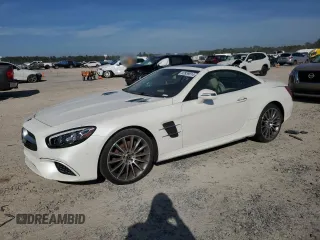 2020 Mercedes-Benz SL z VIN W1KJK7DA9LF061087, wystawiony jako Copart lot #82839614 z przebiegiem Nie podano mil oraz Nie do naprawy. Historia ofert i sprzedaży dostępna na DreamBid. Obrazek 1.