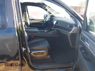 2023 Jeep Wagoneer Series II with VIN 1C4SJSBP1PS557378, listed as a IAAI auction lot 41806493 with 68,806 mi miles and . Bid and sale history available at DreamBid. Image 5.