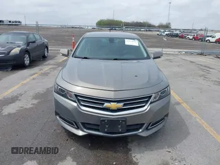 2018 Chevrolet Impala LT z VIN 2G1105S38J9160166, wystawiony jako IAAI lot #42114672 z przebiegiem 125 354 mil mil oraz . Historia ofert i sprzedaży dostępna na DreamBid. Obrazek 12.