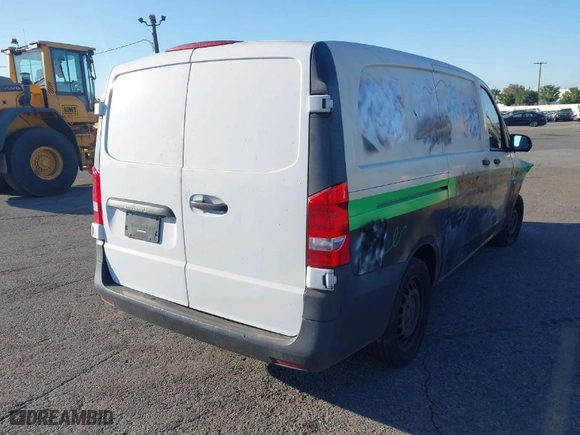 2020 Mercedes-Benz Metris Cargo Van with VIN WD3PG2EA2L3670170, listed as a IAAI auction lot 41492631 with NaN miles. Bid and sale history available at carsss.com. Image 4.