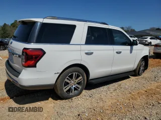 2024 Ford Expedition Limited with VIN 1FMJU1K88REA11681, listed as a Copart auction lot 48700995 with 28,948 mi miles and Clean Title. Bid and sale history available at carsss.com. Image 3.