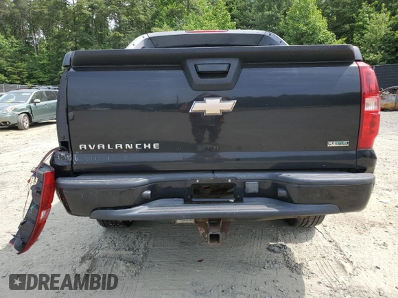 2010 Chevrolet Avalanche LS with VIN 3GNNCEE08AG276417, listed as a Copart auction lot 59474895 with 165,009 mi miles and Salvage title. Bid and sale history available at DreamBid. Image 6.