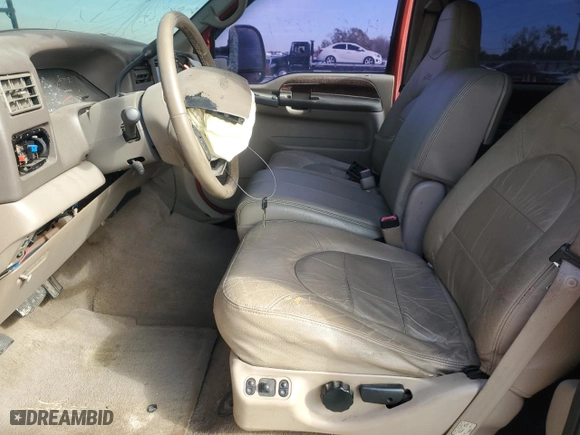 2000 Ford Super Duty F-250 XL with VIN 1FTNW21FXYED80000, listed as a Copart auction lot 41690055 with 232,046 mi miles and Salvage Title. Bid and sale history available at carsss.com. Image 7.