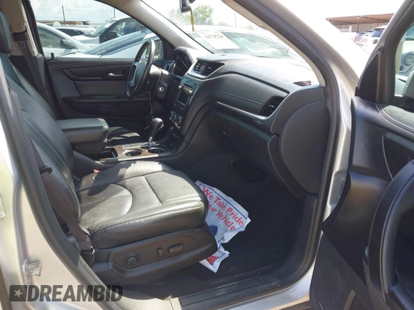 2015 Chevrolet Traverse LT with VIN 1GNKRHKD1FJ359123, listed as a IAAI auction lot 42247341 with 180,189 mi miles and . Bid and sale history available at DreamBid. Image 5.
